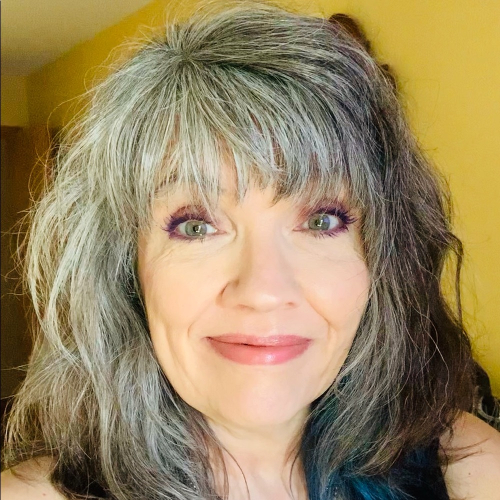 Meet your Posher, Joan